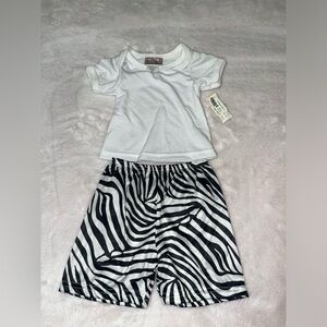 Size 3M Laura dare shirt and shorts set